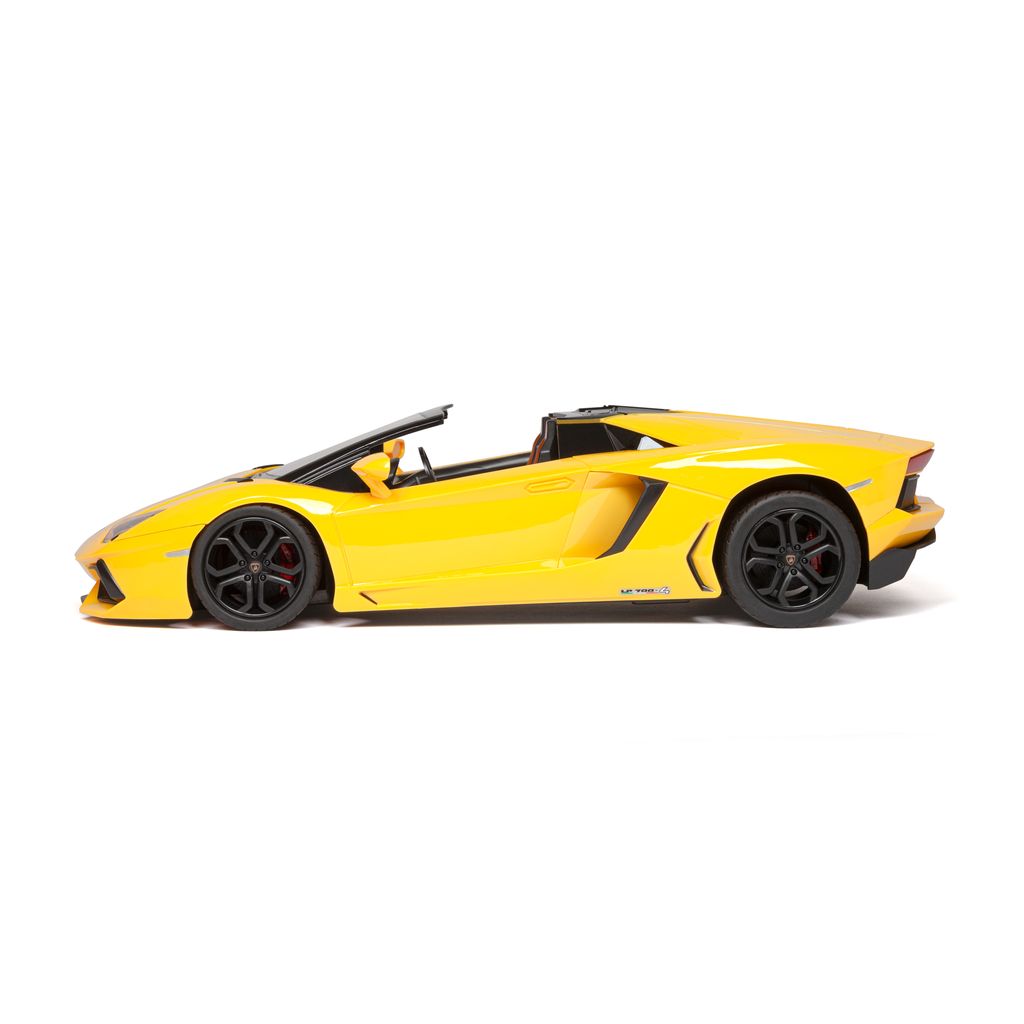 Lamborghini Aventador Roadster RC Open-Top Coupe - 1:14 Scale Replica